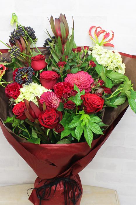 ボリュームたっぷりゴージャスブーケ レッド系おまかせ花束 ボリュームタイプ 大阪で想いを形にする花屋なら堂島花壇