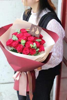 21本の赤バラの花束【片面プロポーズプレート付】