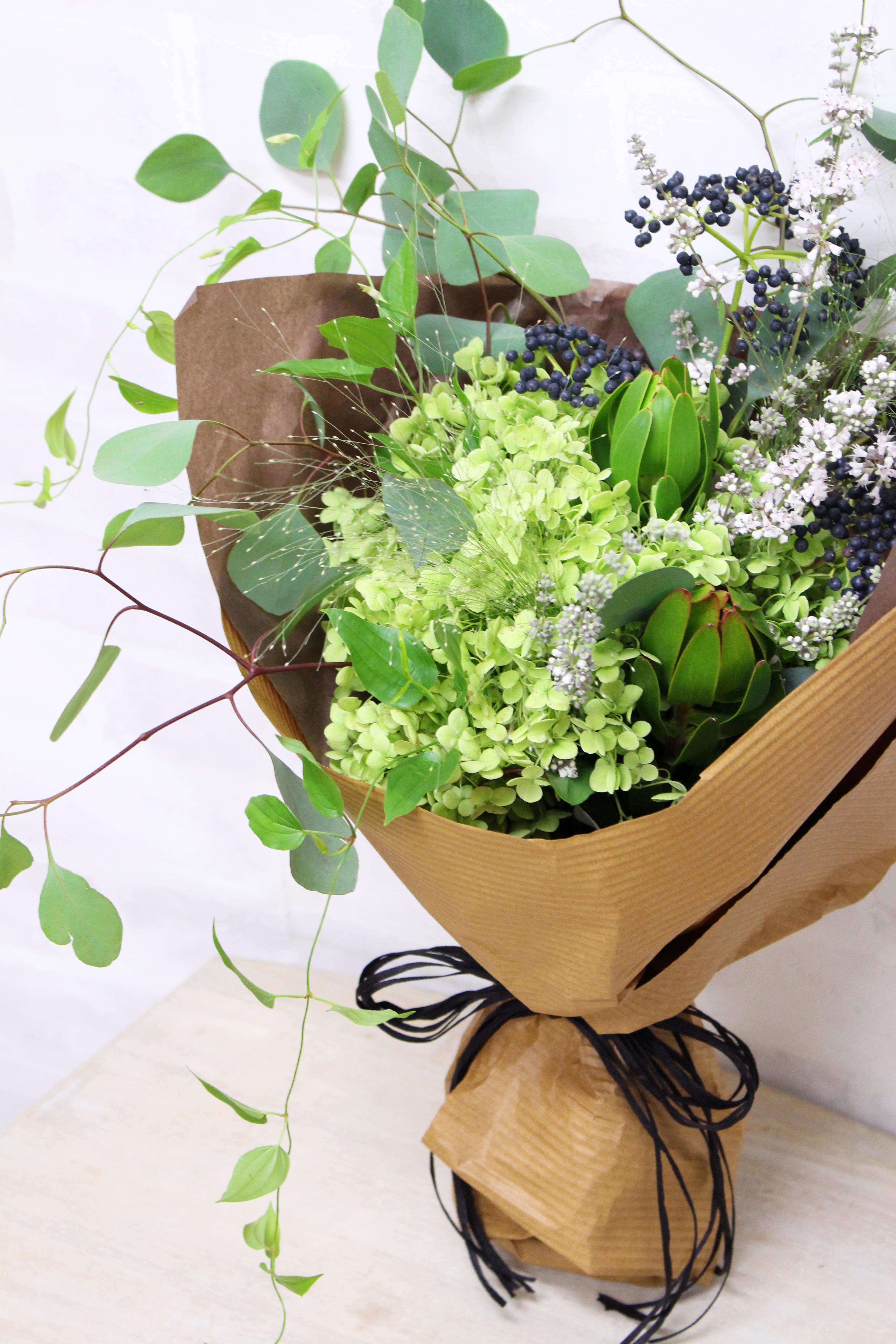 男性にオススメ ナチュラルでかっこいい花束 大阪の花屋なら堂島花壇