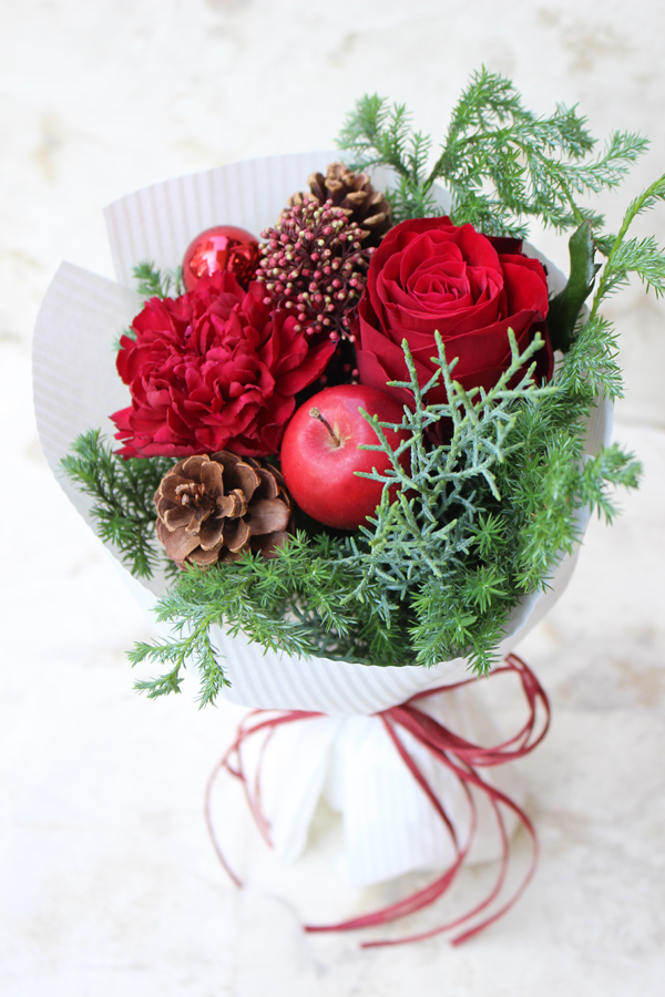最終お値下げ/green&red/森のクリスマスミニブーケ/野ばらの実 詳し 